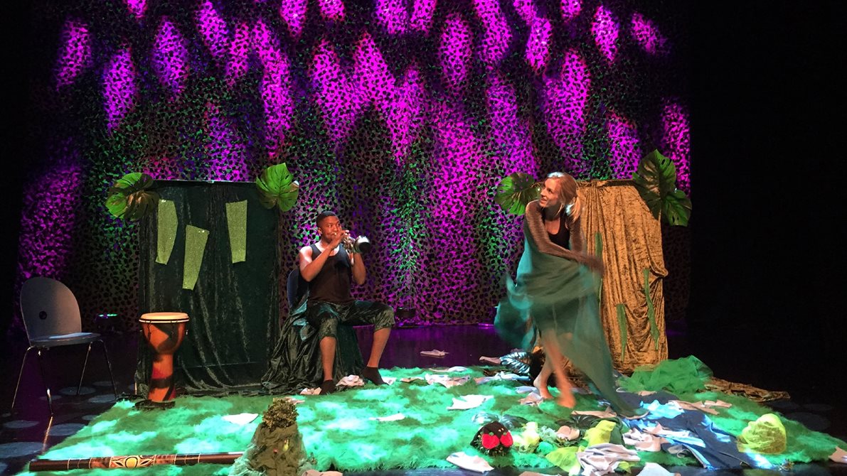Picture of the performers in I skogen