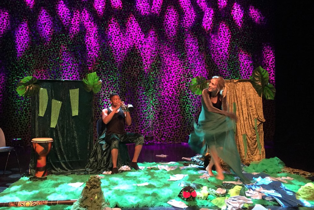 Picture of the performers in I skogen