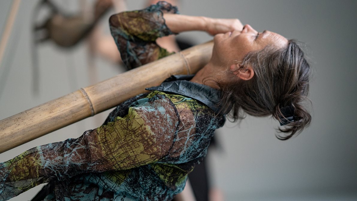 Fra danseforestillingen Beyond matter – patterns of vibration